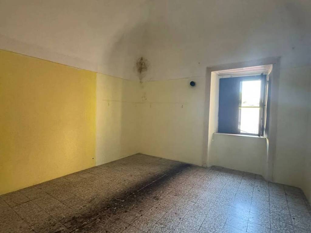 Appartamento a Castelluccio dei sauri in Piazza Municipio - Foto 3