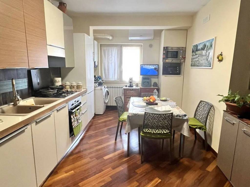 Appartamento a Castelluccio dei sauri in Via Parco Delle More - Foto 5