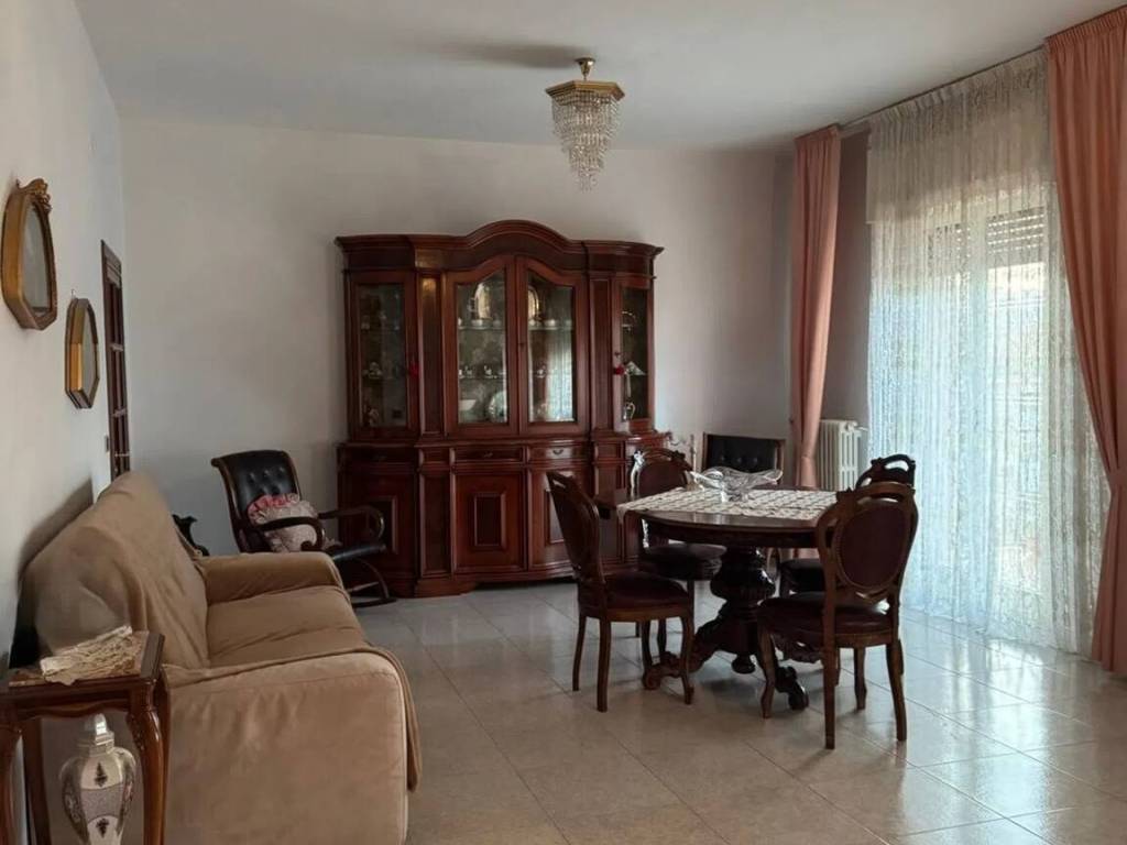 Appartamento a Foggia in Via Molfetta - Foto 4