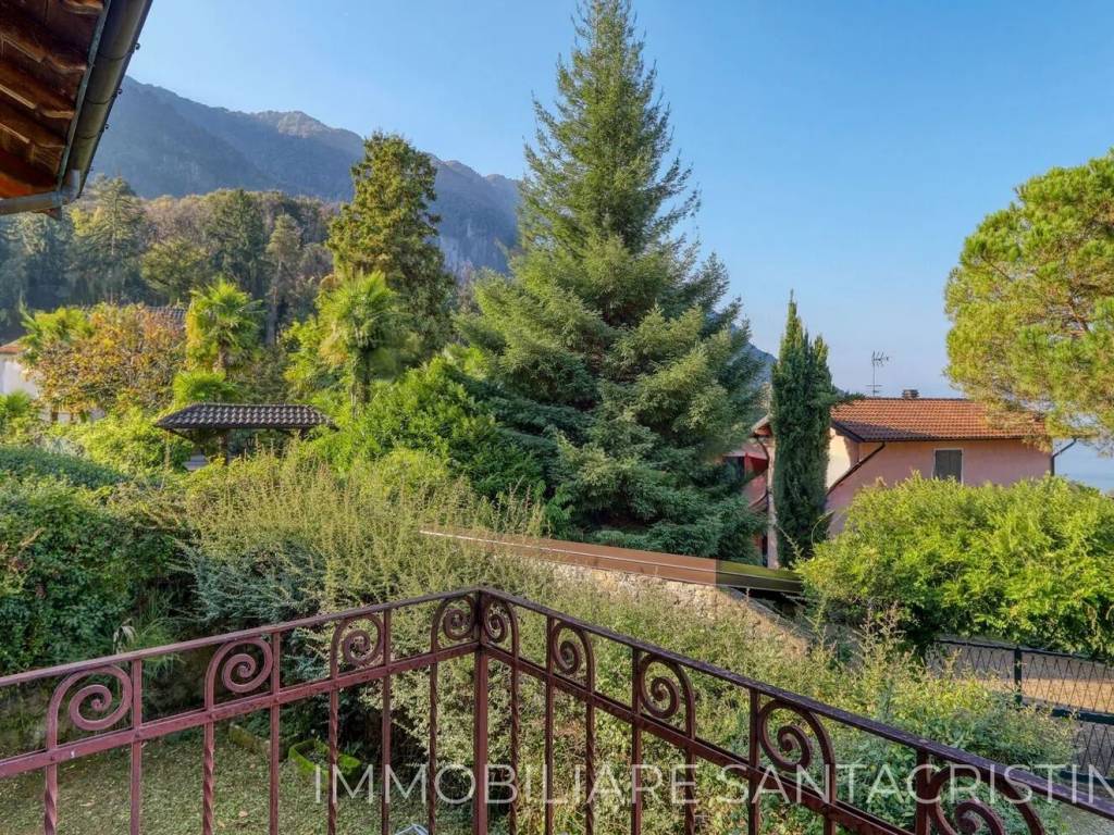 Villa a Castelveccana in Via Cesare Battisti, 47 - Foto 3