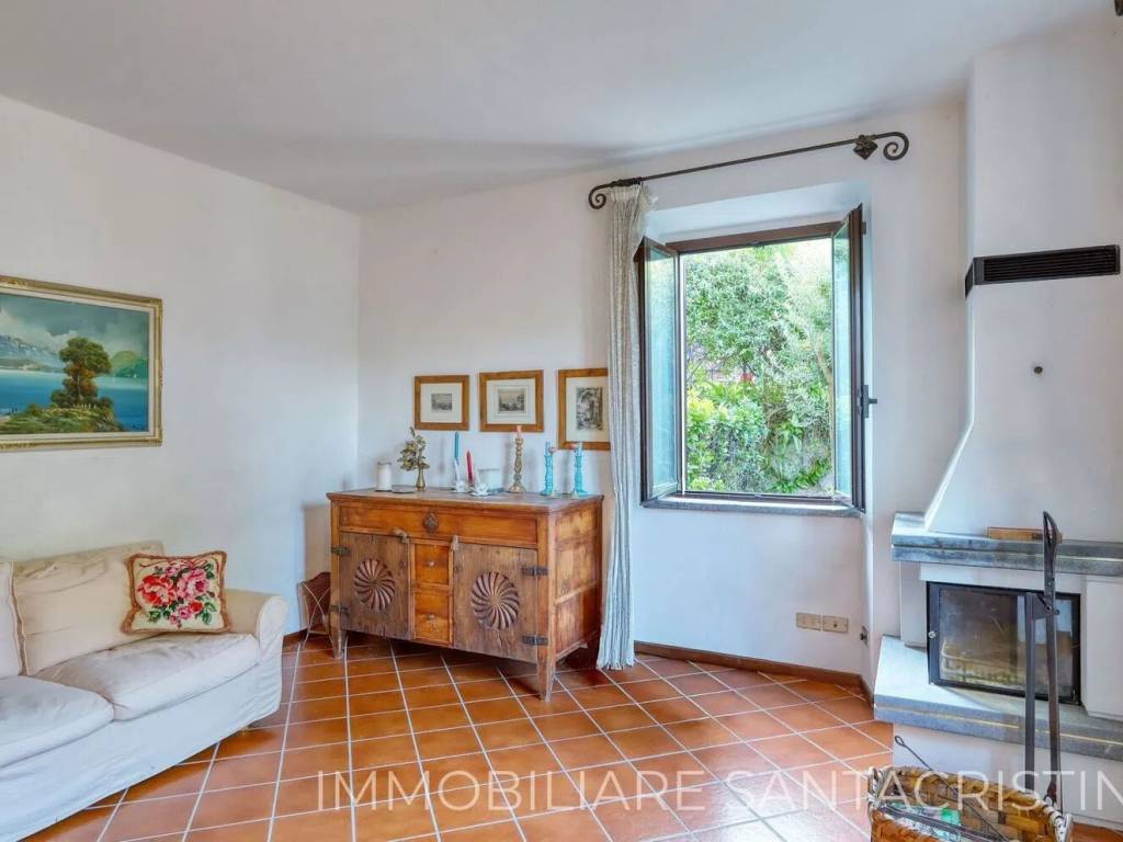 Villa a Castelveccana in Via Cesare Battisti, 47 - Foto 5