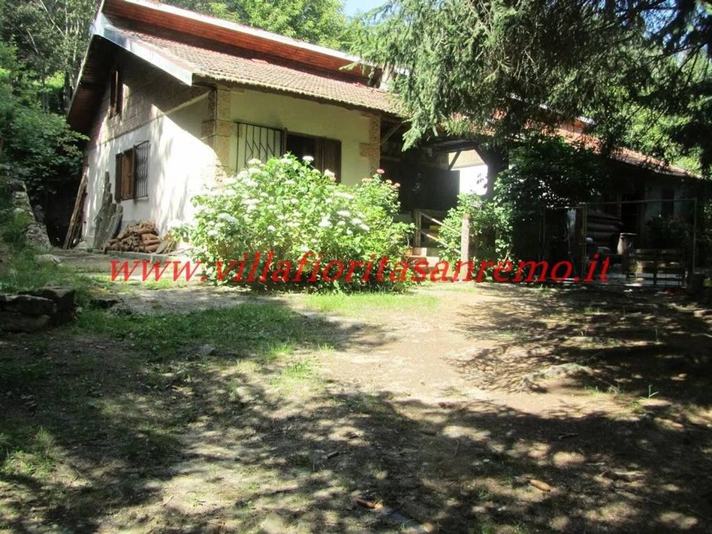 Rustico / casale a Bajardo in Strada Provinciale S.N.C. - Foto 4