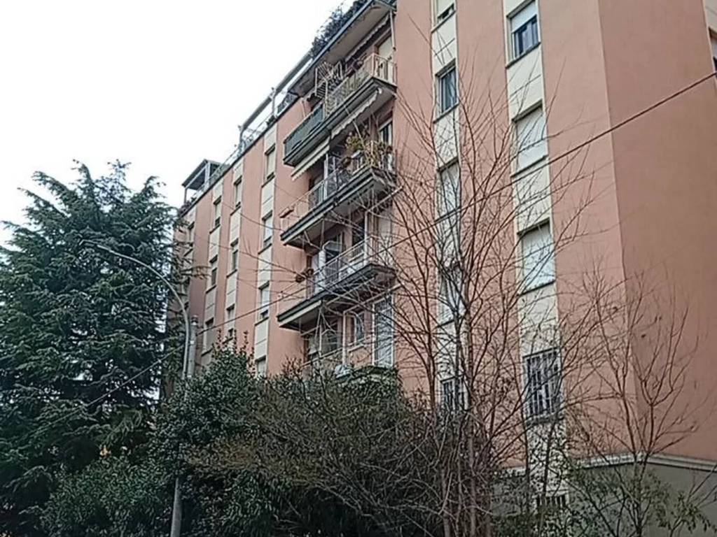 Appartamento a Bologna in Via Battindarno - Foto 2