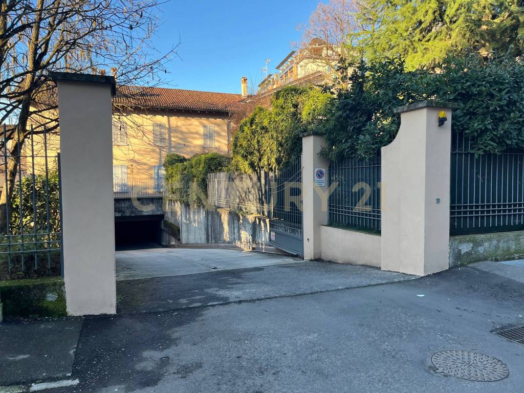Box / garage a Rho in Via Martiri di Belfiore, 2 - Foto 2