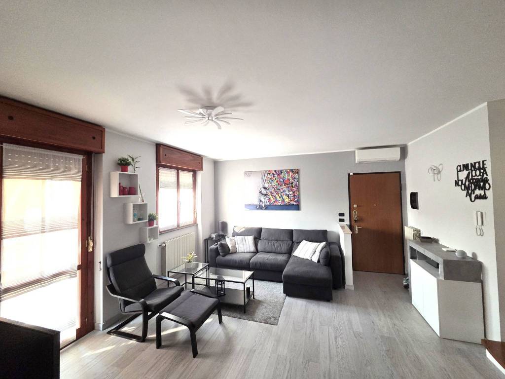 Appartamento a Arcore in Via Giulio Natta, 59 - Foto 5