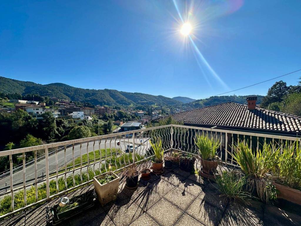 Appartamento a Gandino in Via Provinciale - Foto 2