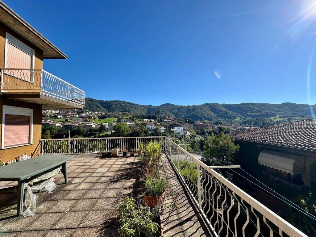 Appartamento a Gandino in Via Provinciale - Foto 4