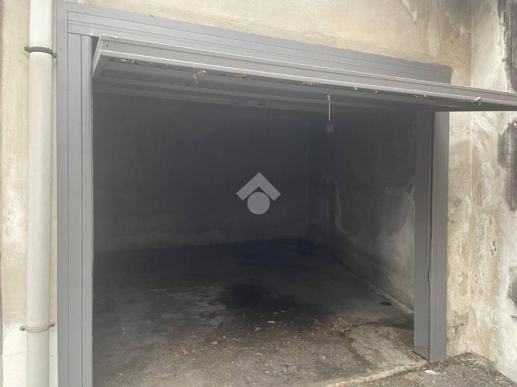 Box / garage a Cardano al campo in Via della torre, 1 - Foto 4