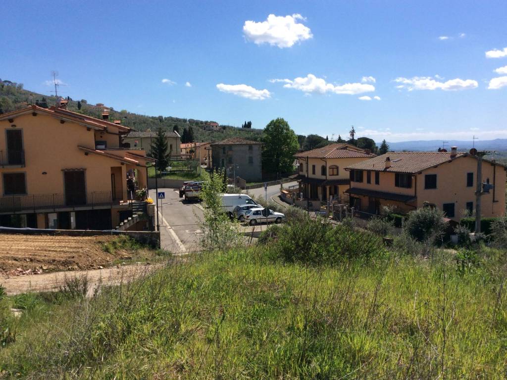 Terreno a Castelfranco piandisco in Strada Provinciale Setteponti - Foto 2
