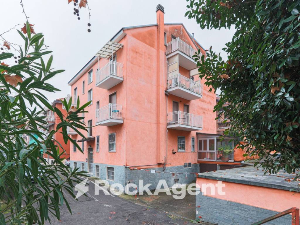 Appartamento a Segrate in Via Golinelli, 21 - Foto 2