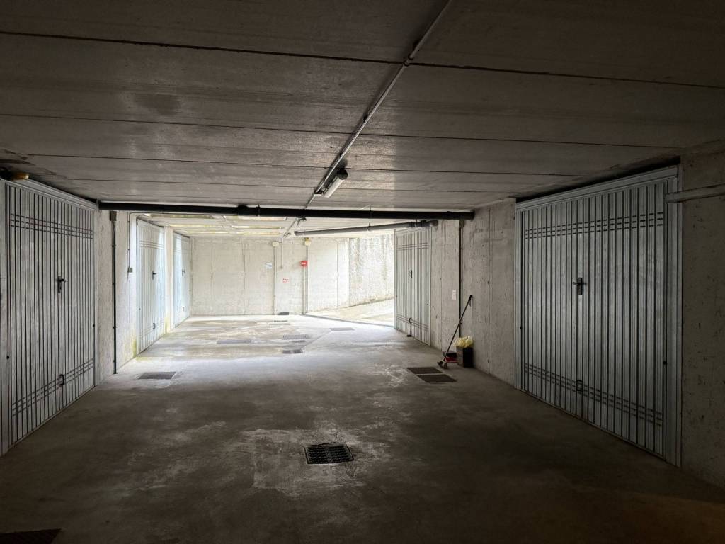 Box / garage a Brembate in Via Francesco Cucchi, 24 - Foto 2