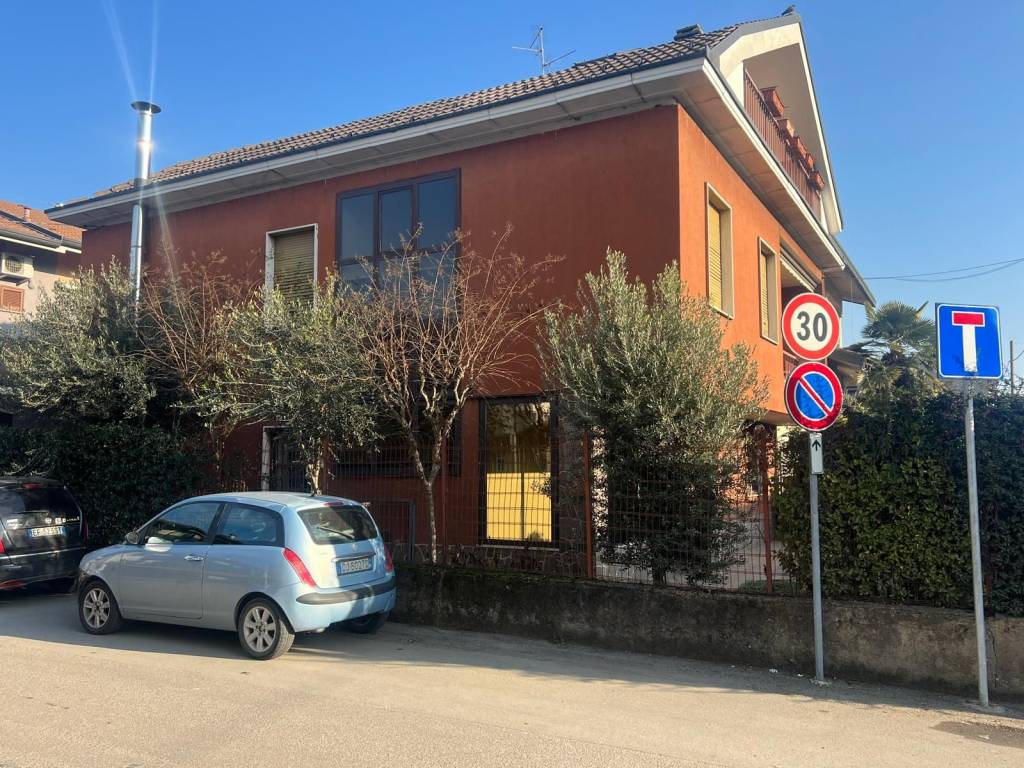 Villa a Lissone in Via Enrico Toti - Foto 3