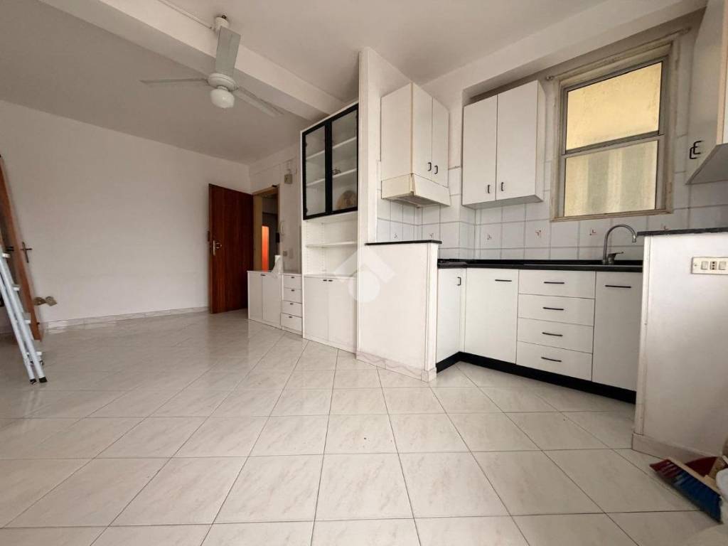 Appartamento a Comacchio in Via Edmondo de Amicis, 1 - Foto 2