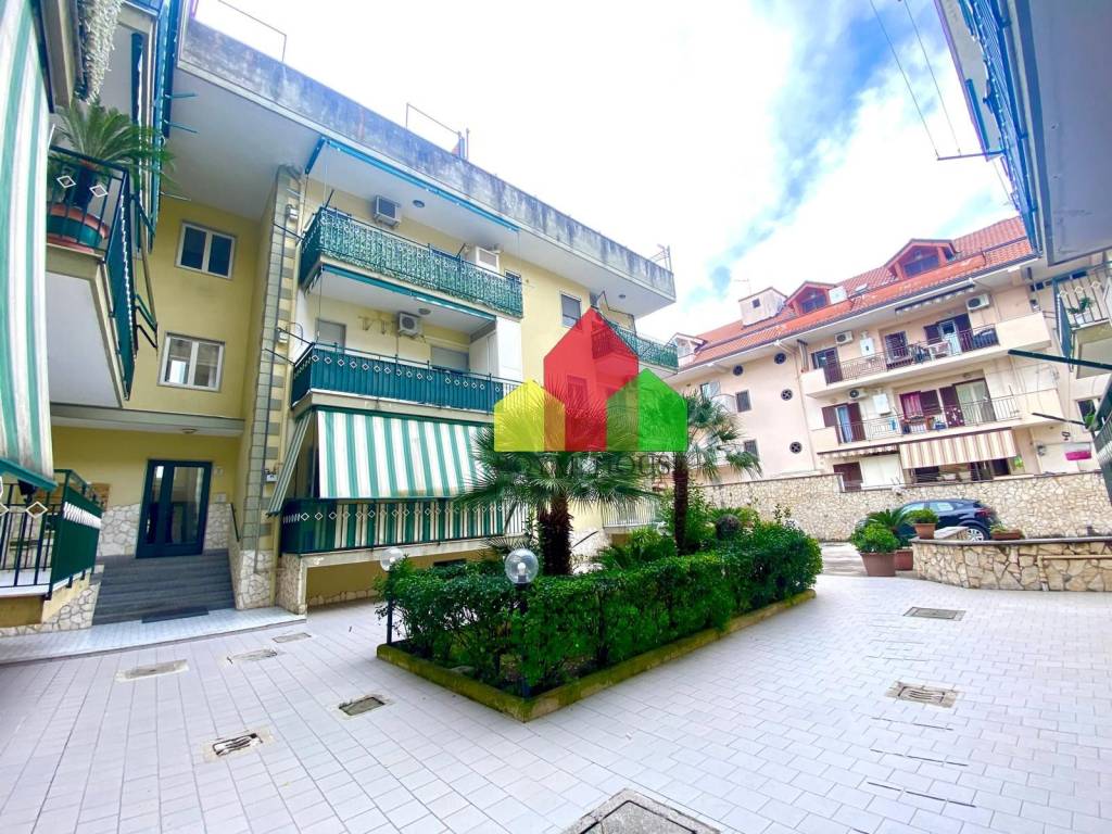 Appartamento a Giugliano in campania in Via Antica Giardini - Foto 5