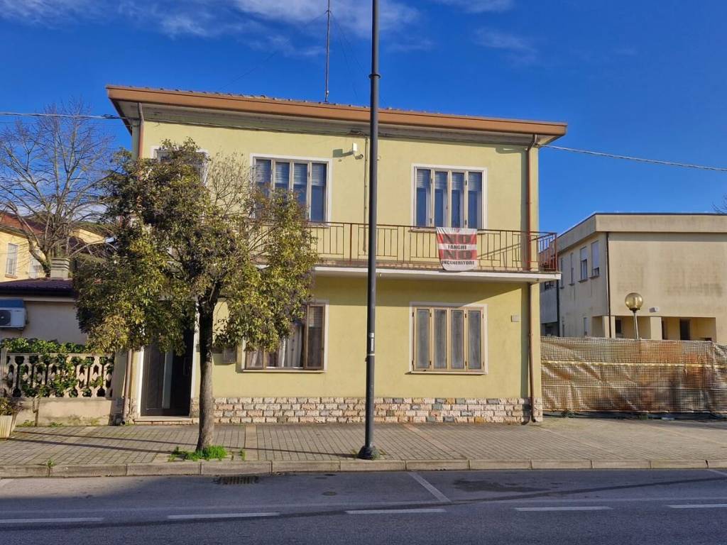 Villa a Porto viro in Via Contarini, 3 - Foto 4