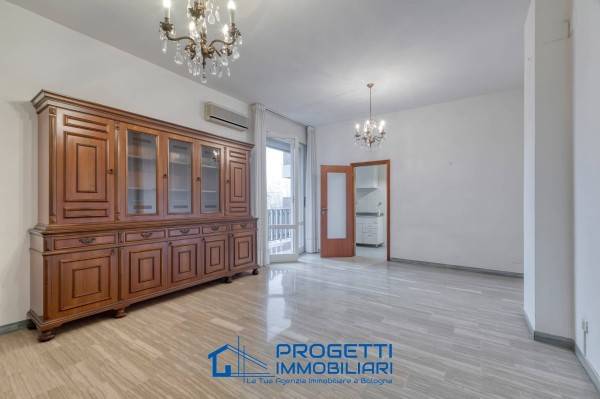 Appartamento a Bologna in Viale della Repubblica, 29 - Foto 2