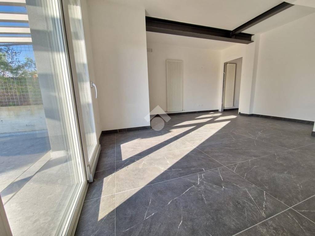 Villa a Cassola in Via Marangoni, 11 - Foto 5