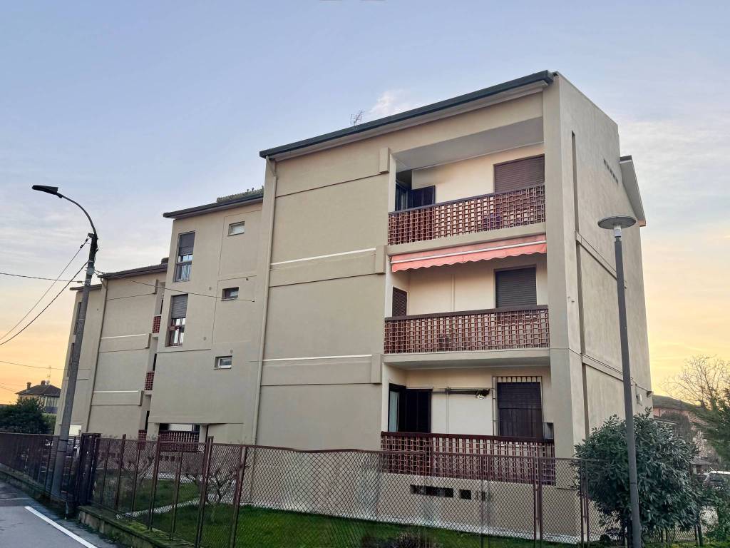 Appartamento a Garlasco in Corso Camillo Benso di Cavour, 43 - Foto 3