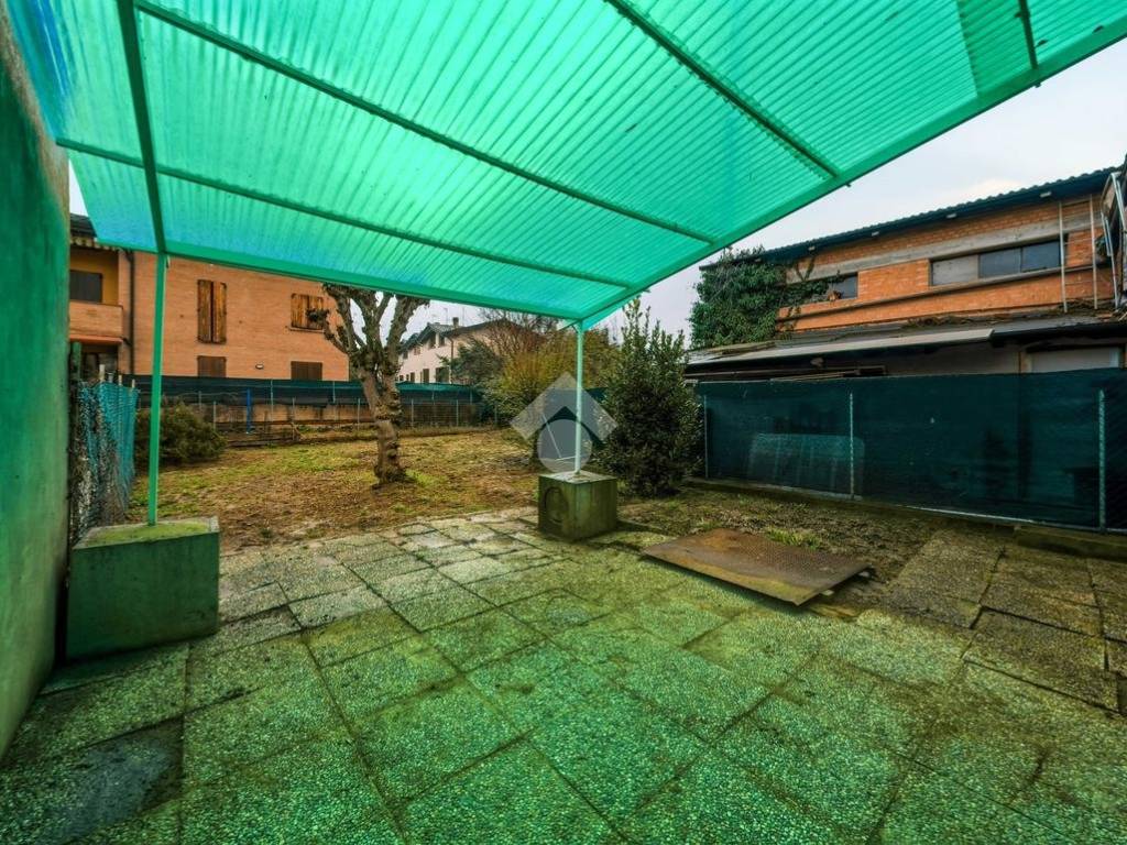 Villa a Reggio emilia in Villa singola con capannone Via Dante Freddi, 372 - Foto 2