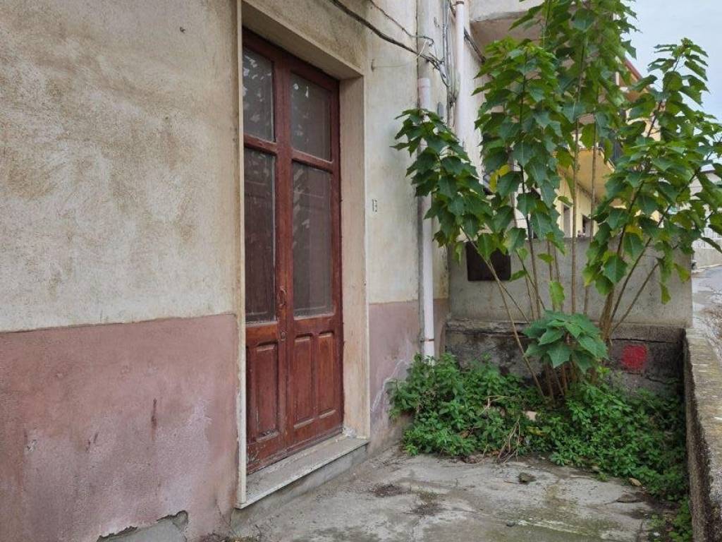 Palazzo / stabile a Reggio calabria in Via Saracinello al Torrente, 13 - Foto 5