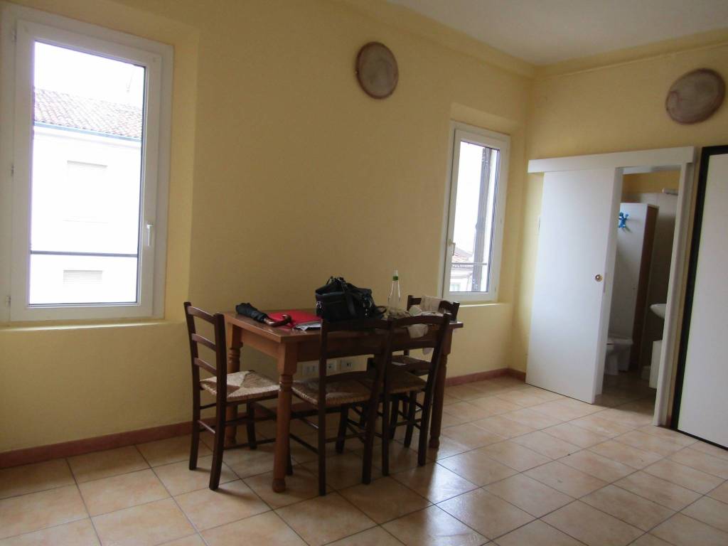 Appartamento a Ferrara in Corso Porta Po, 173 - Foto 3