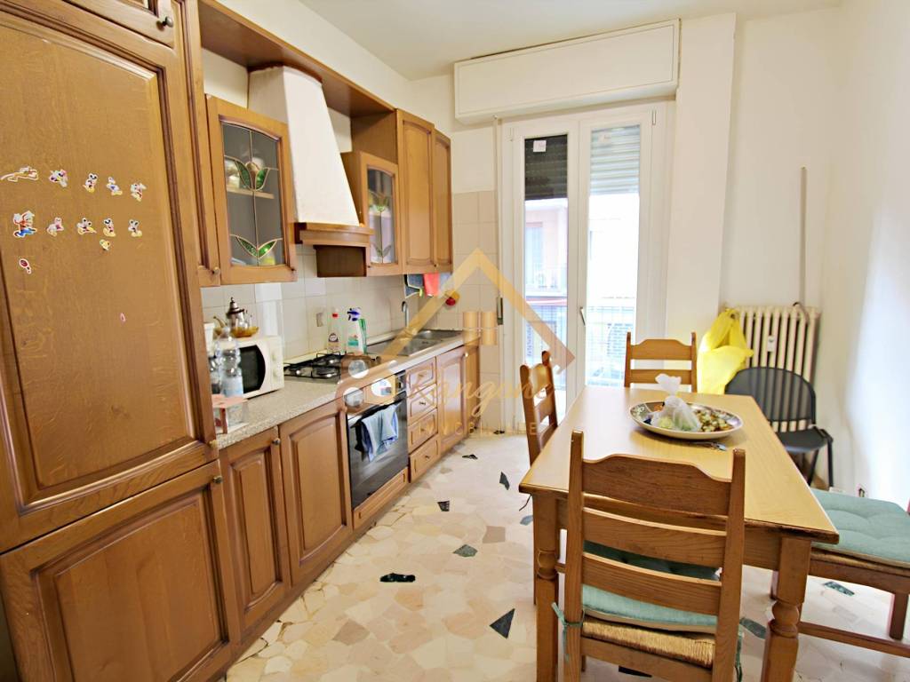 Appartamento a Modena in Viale Antonio Gramsci - Foto 2
