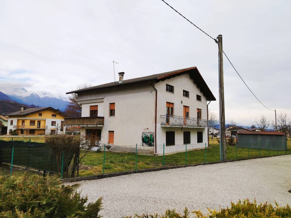 Villa a Feltre in Via Giuseppe Garibaldi, 8 - Foto 2
