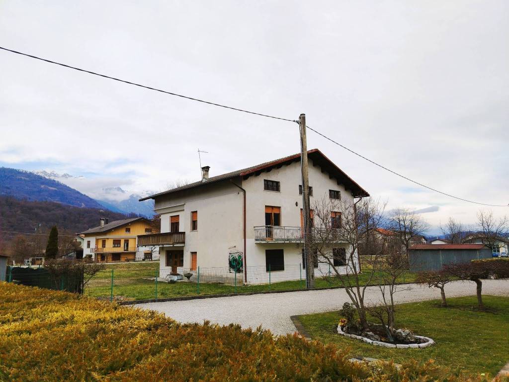 Villa a Feltre in Via Giuseppe Garibaldi, 8 - Foto 3