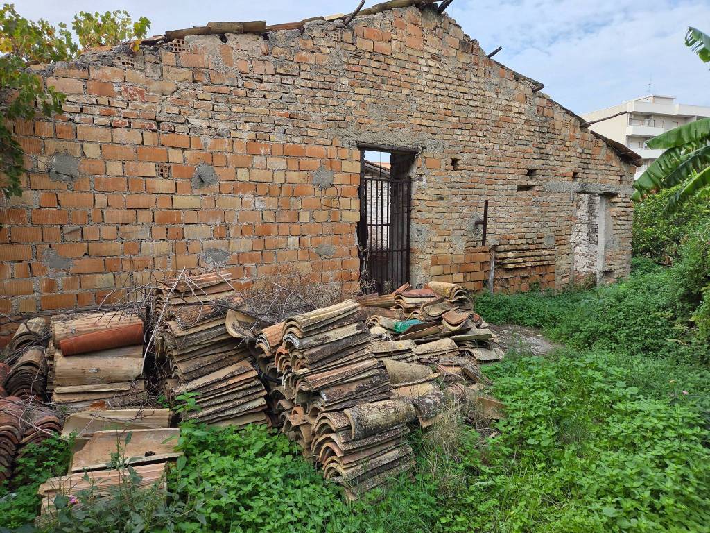 Terreno a Reggio calabria in Via Sottolume - Foto 3