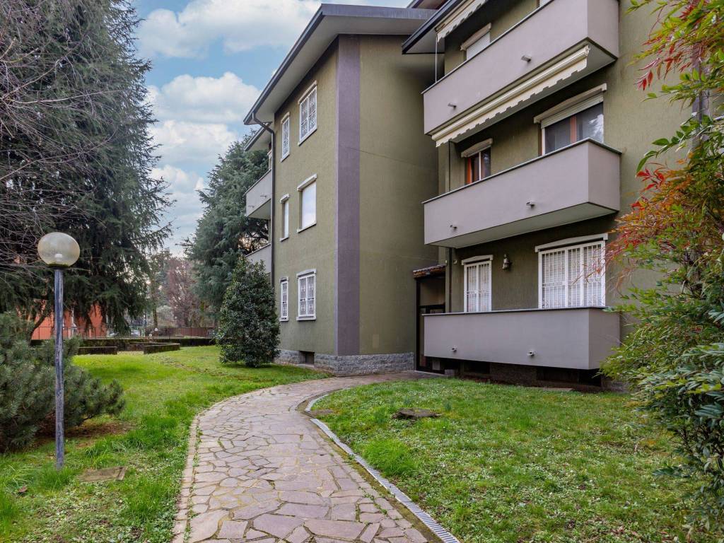 Appartamento a Burago di molgora in Via Filippo Turati, 6 - Foto 2