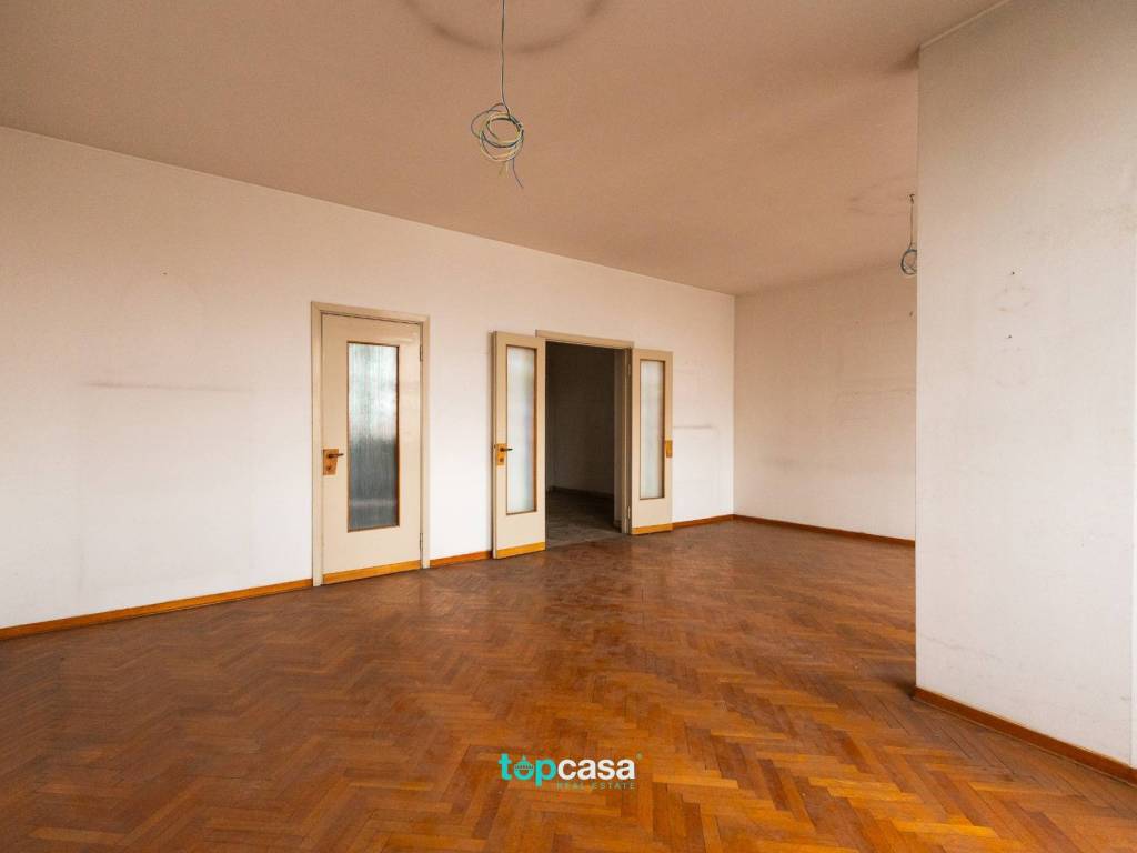 Appartamento a Busto arsizio in Via Fratelli d'Italia, 7 - Foto 5