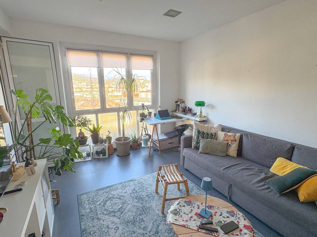 Appartamento a Savona in Via Mongrifone - Foto 3