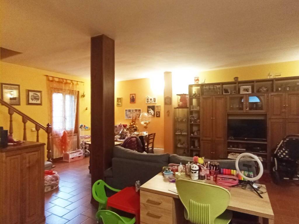 Appartamento a Terranuova bracciolini in Strada Comunale di Piandimaggio, 29 - Foto 5