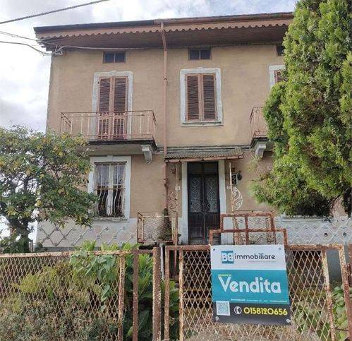 Villa a Sala biellese in Via Per Zubiena 20 - Foto 3
