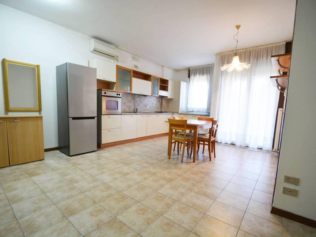 Appartamento a Vicenza in Via Luigi Maria Fabris, 11 - Foto 3