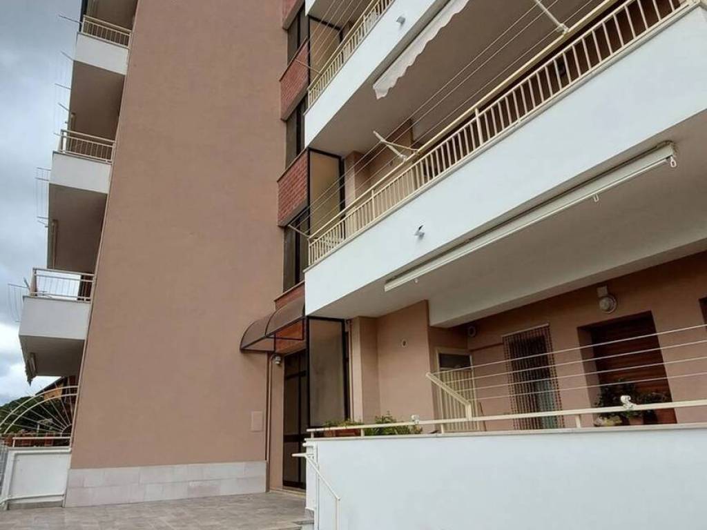 Appartamento a Melfi in Via Michelangelo Buonarroti, 19 - Foto 3