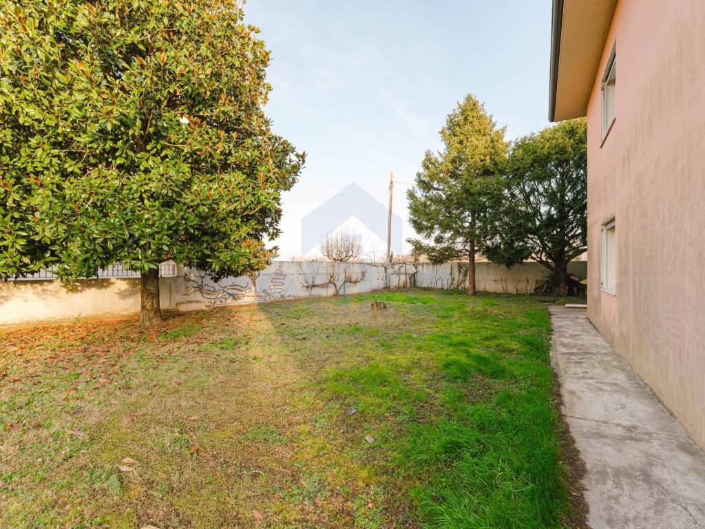 Villa a Paese in Via Arrigo Boito, 3 - Foto 3
