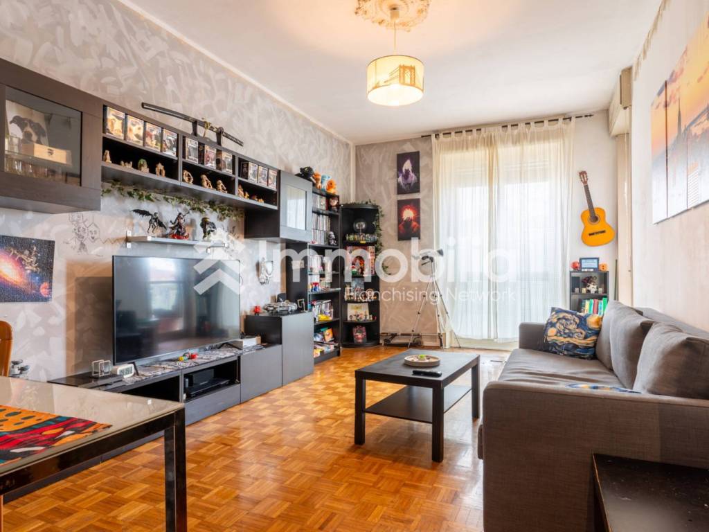 Appartamento a Rivalta di torino in via I maggio, 67 - Foto 2