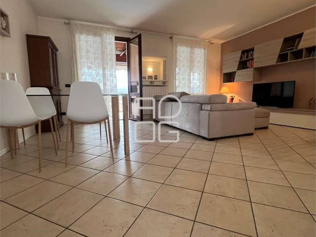 Appartamento a Manerba del garda in Via Del Torchio - Foto 3