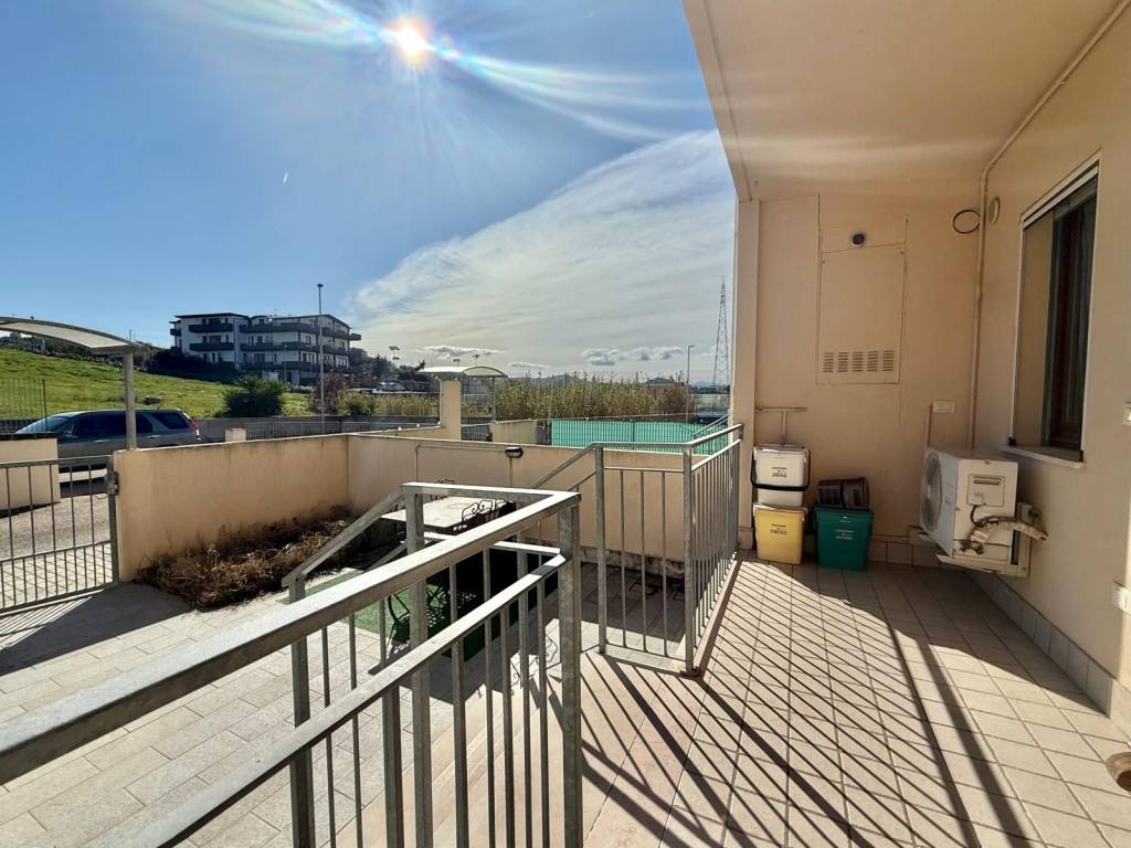 Appartamento a Montesilvano in Via Marco Polo - Foto 4