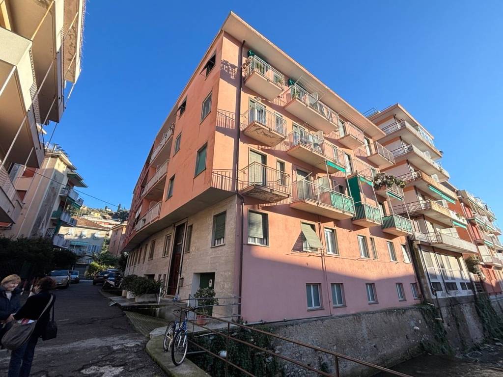 Appartamento a Rapallo in Via Castagneto, 17 - Foto 2