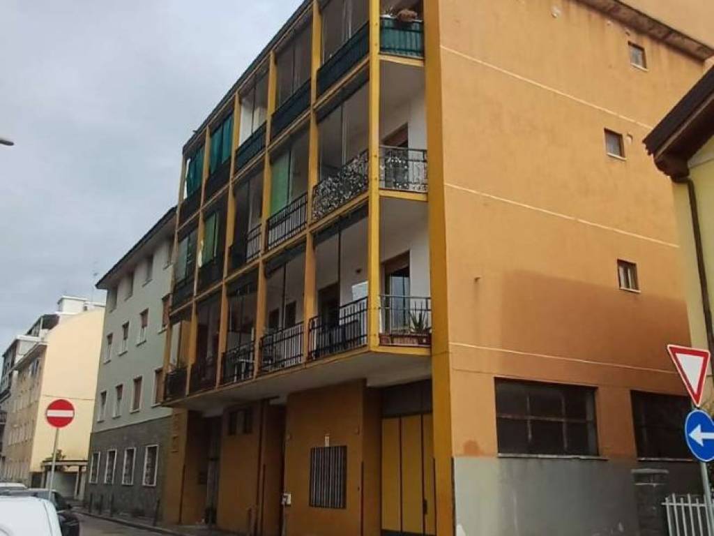 Appartamento a Baranzate in via Gradisca 29 - Foto 2