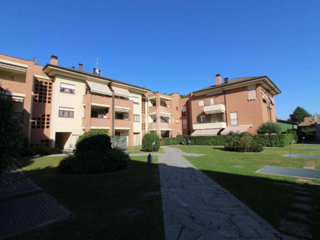 Appartamento a Arcore in Via Giulio Natta, 59 - Foto 3