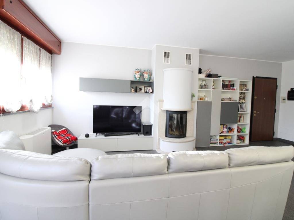 Appartamento a Arcore in Via Giulio Natta, 59 - Foto 4