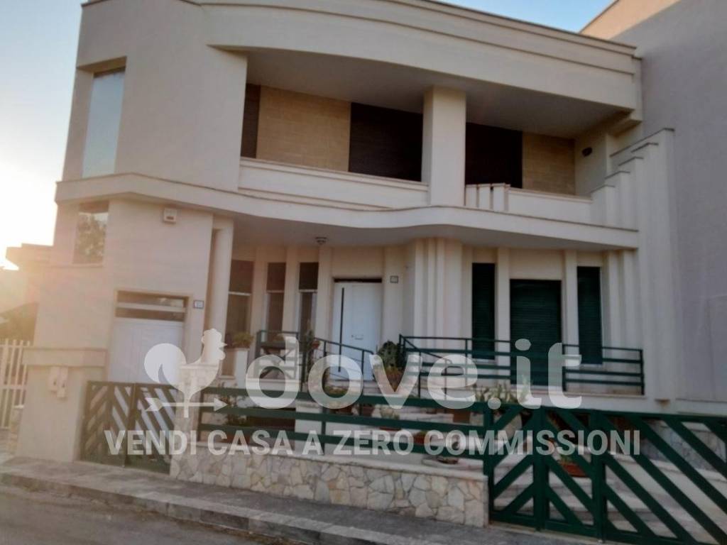 Appartamento a Latiano in Via Giuseppe Di Vittorio - Foto 2