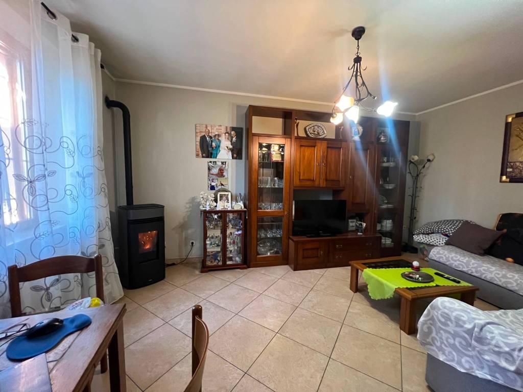 Villa a Luzzara in Via Villa Superiore - Foto 3