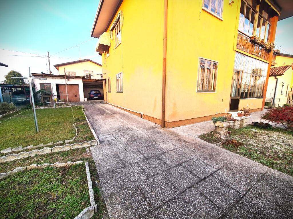 Appartamento a Preganziol in Via Baratta Vecchia - Foto 3