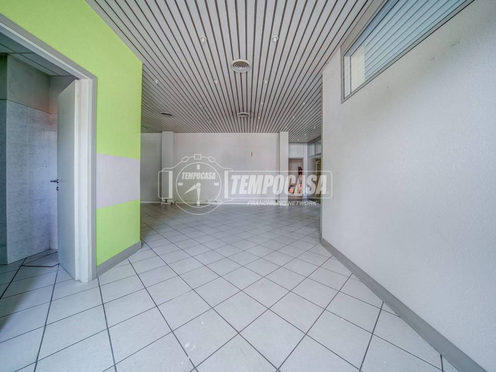 Immobile a Borgomanero in Corso Mazzini - Foto 5