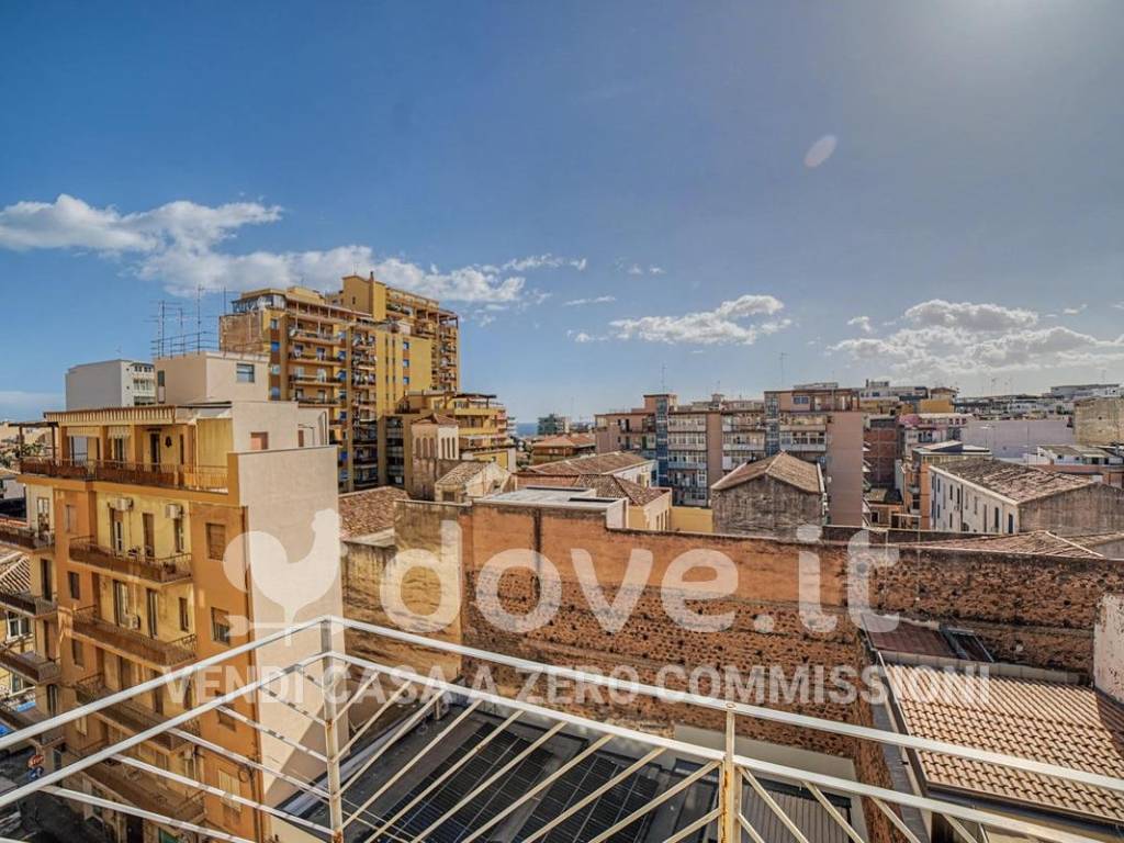 Appartamento a Catania in Via Antonio Santangelo Fulci, 97 - Foto 2