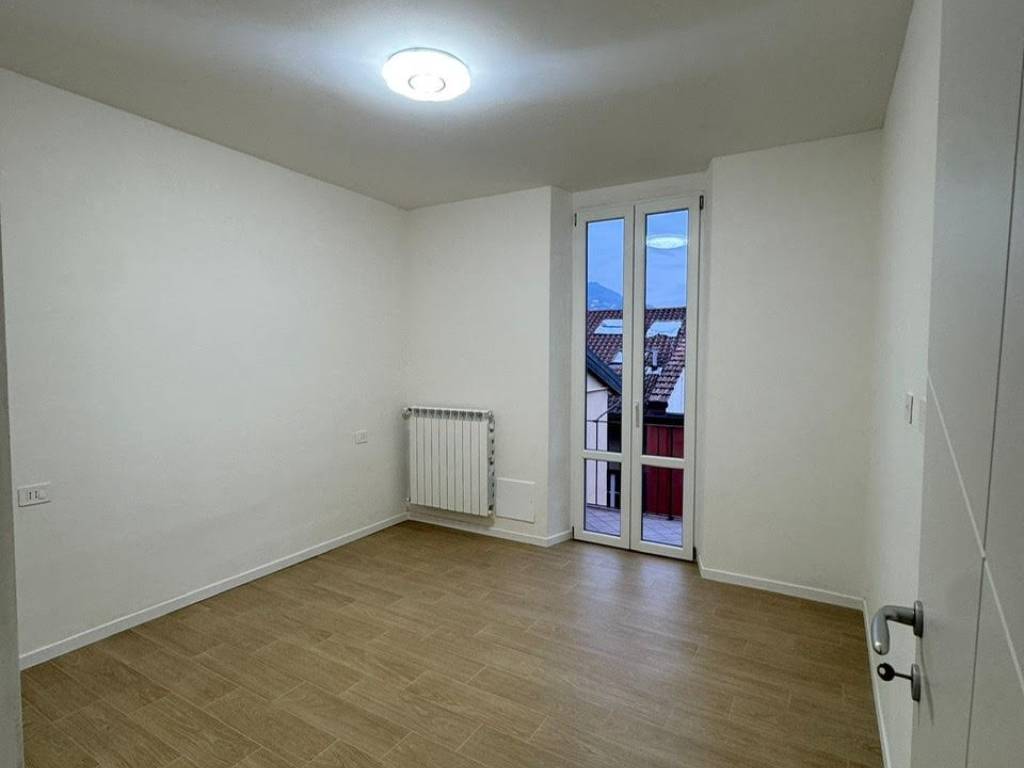 Appartamento a Verbania in Via Aristide De Bonis - Foto 2